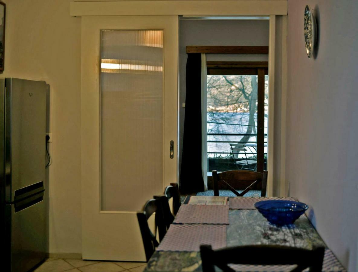 Lake View Apartment Giannina Esterno foto